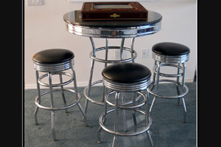 ’50s Cocktail Table and Stools